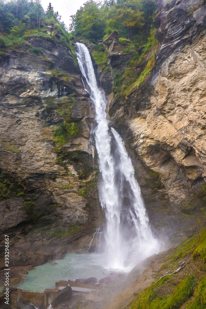 Obraz premium waterfall in the forest