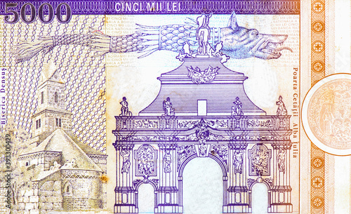 Densus Church, Dacian Wolf Gate of Alba Iulia. Portrait from Romania 5000 Lei 1993 Banknotes.