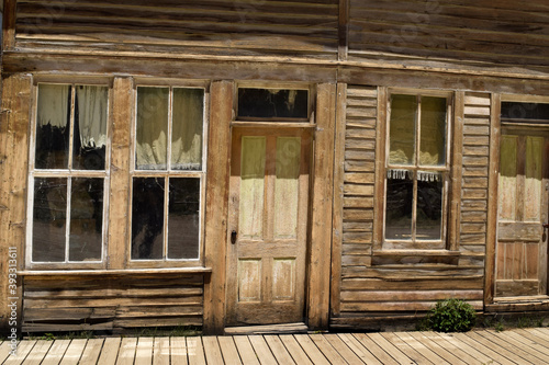 St Elmo Ghost Town. .St. Elmo is a ghost town in Chaffee County, Colorado, United States. Founded in 1880.Nearly 2,000 people settled in this town when mining for gold and silver started.