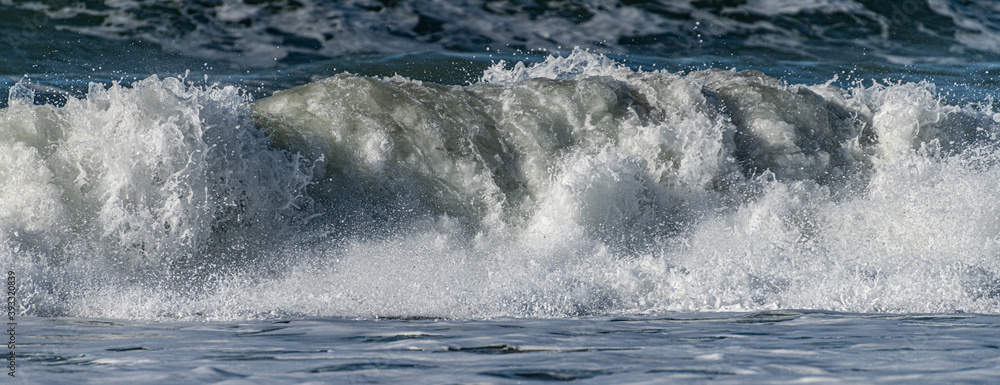 Naklejka premium splash in the sea