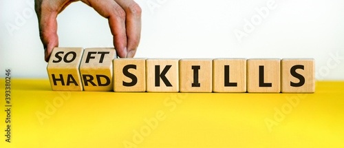 Billede på lærred Hard skills versus soft skills
