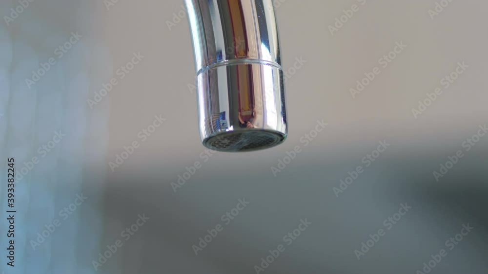 Water dripping from the tap in 4k slow motion 60fps
Water dripping from the tap in 4k slow motion 60fps