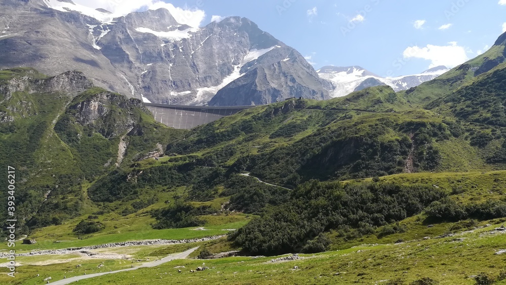 Naklejka premium Alps - dam in Kaprun