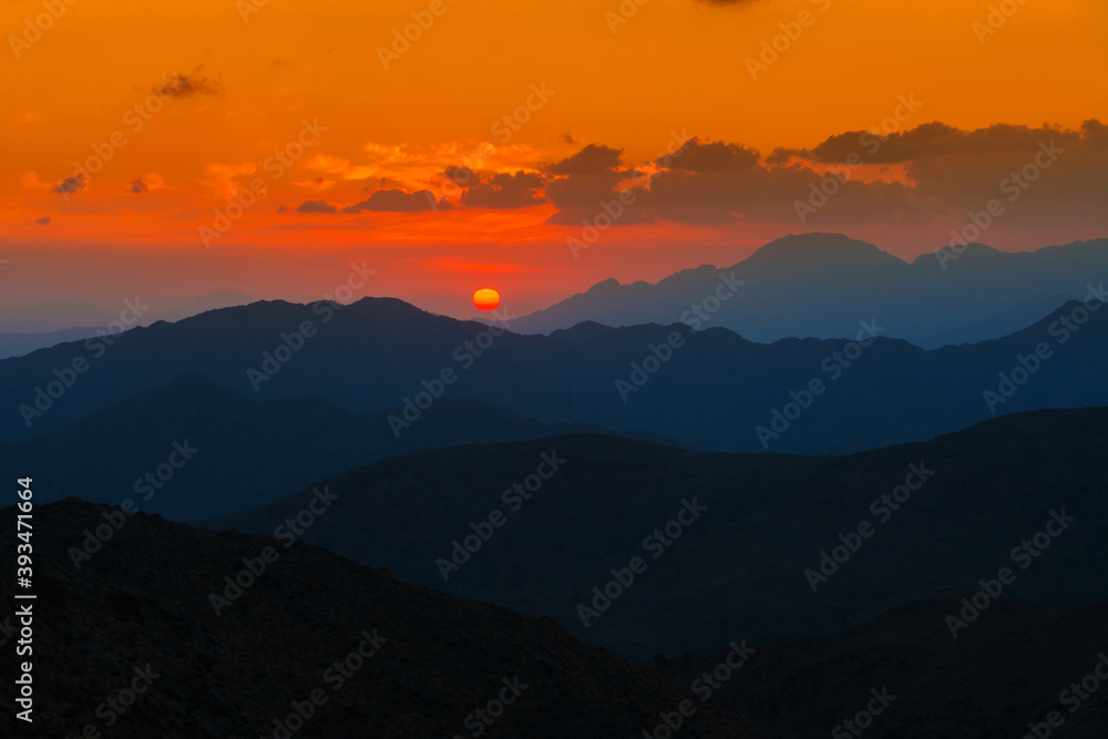 Fototapeta premium mountain sunset
