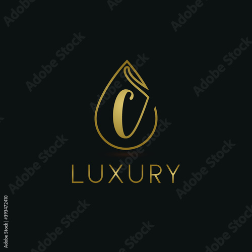 Elegant luxury initial c letter for cosmetic, make up, hotel, boutique business logo concept with golden line art liquid or water drop icon