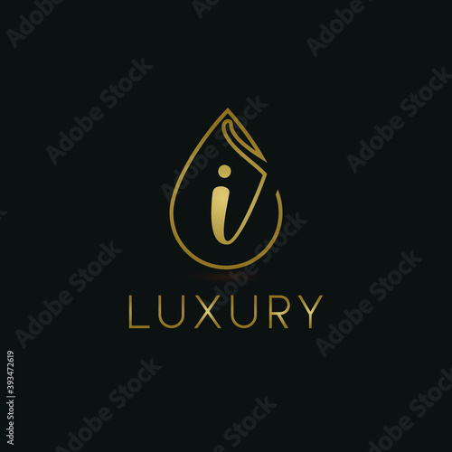 Elegant luxury initial i letter for cosmetic, make up, hotel, boutique business logo concept with golden line art liquid or water drop icon