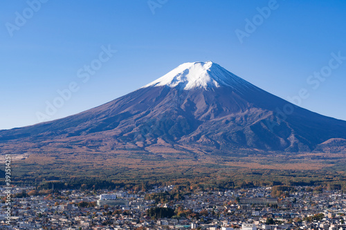 新雪の富士山
