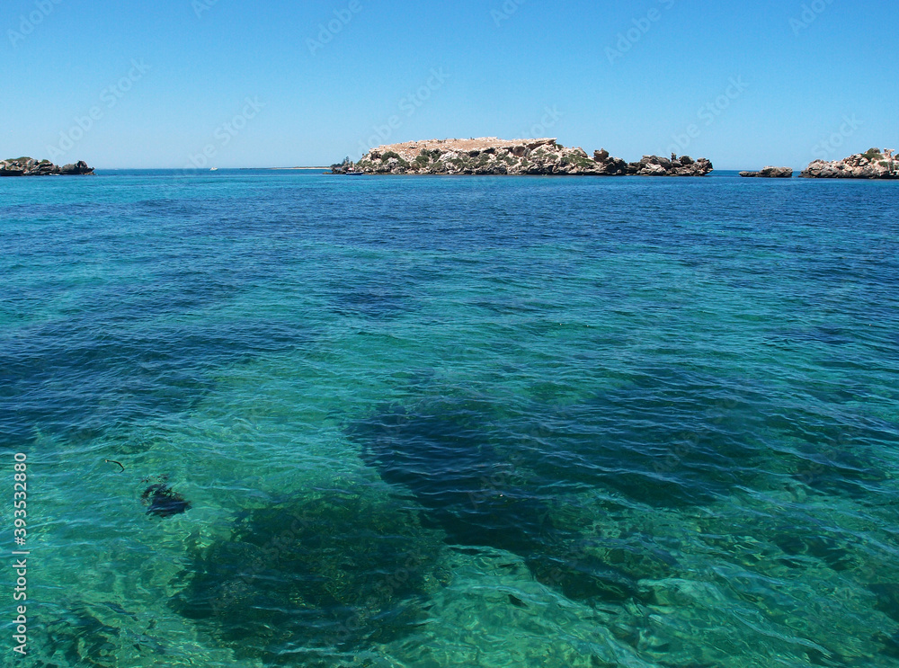 The clear and beautiful water of Safety Bay in Rockingham, Western Australia.