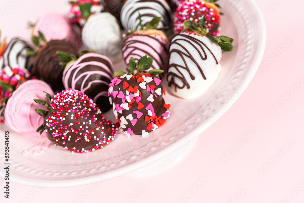 Chocolate dipped strawberries Chocolate dipped strawberries