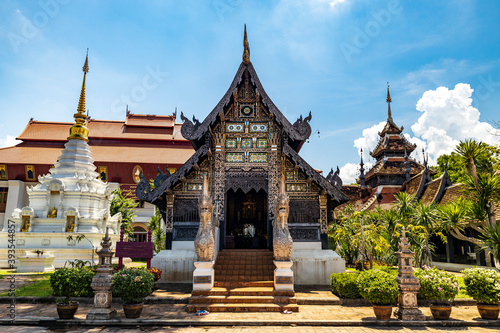 Wat Chedi Luang Buddhist temple in Chiang Mai, Thailand