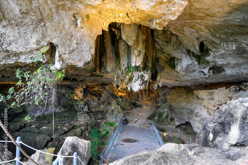 Trinh Nu Cave or Virgin Cave in Halong bay, Vietnam photo