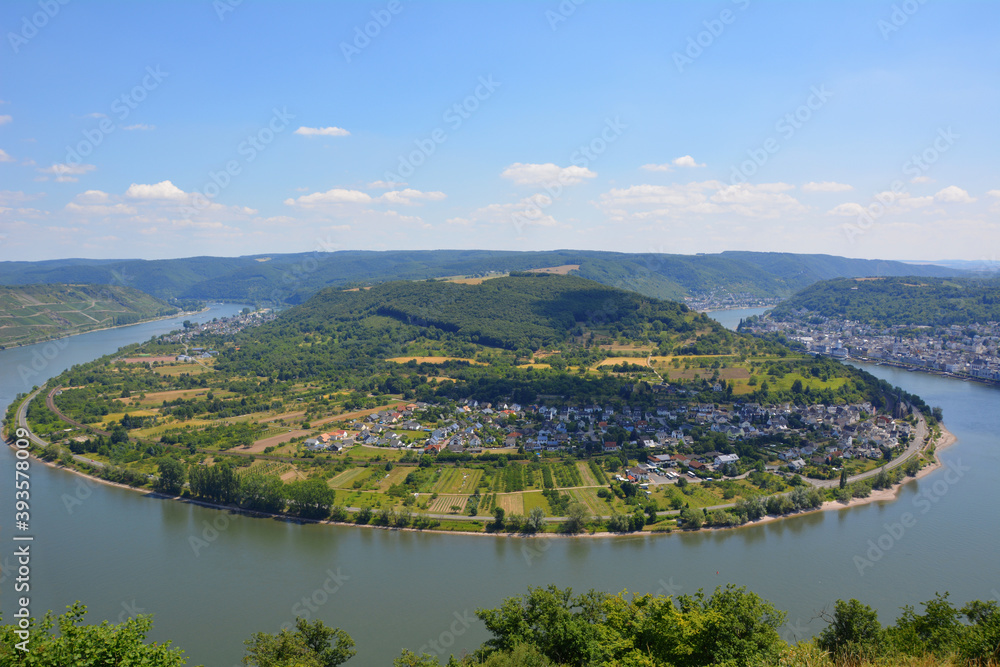 Blick vom Gedeonseck zur Rheinschleife bei Boppard