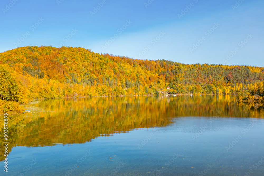 Dam and Pilchowickie Lake Dam and Pilchowickie Lake
