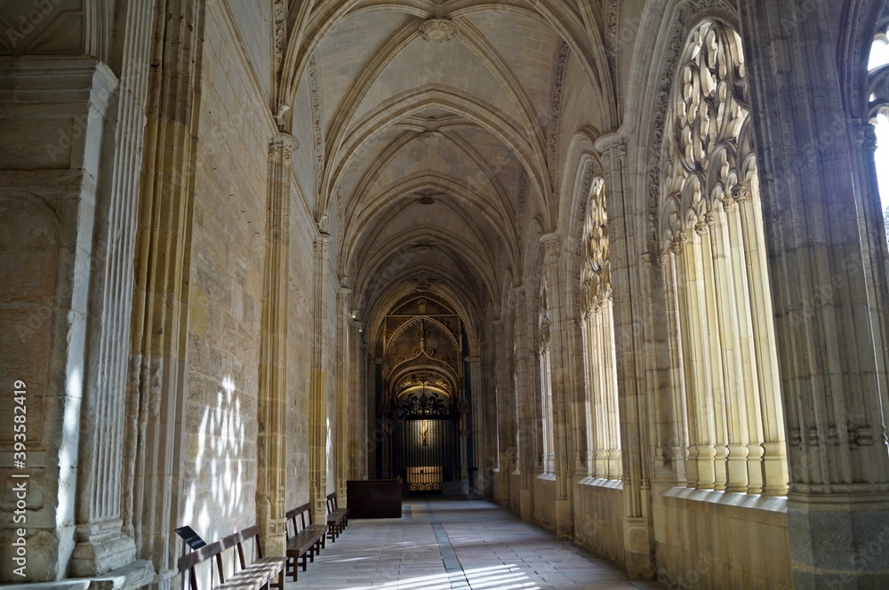 Claustro da Catedral de Segovia / Espanha