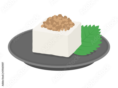 納豆をのせた豆腐のイラスト