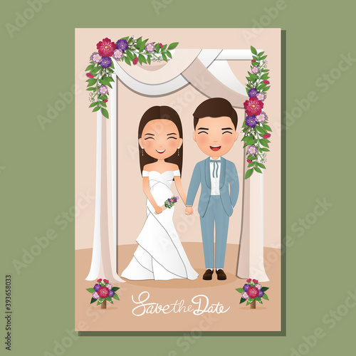  Wedding invitation card the bride and groom cute couple cartoon under the archway decorated with flowers 