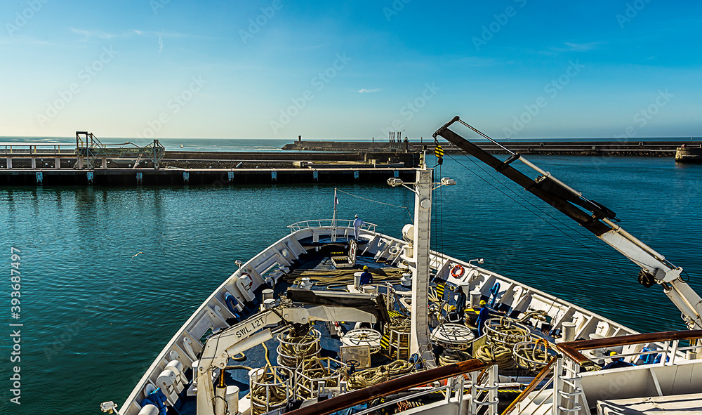 Fototapeta premium A view out to sea from the port of Leixoes, near to Porto, Portugal in the morning light