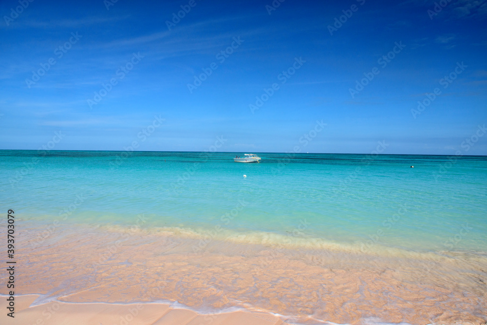 Alone in the Caribbean, beautiful Cayo Jutías beach, Piñar del Río, Cuba