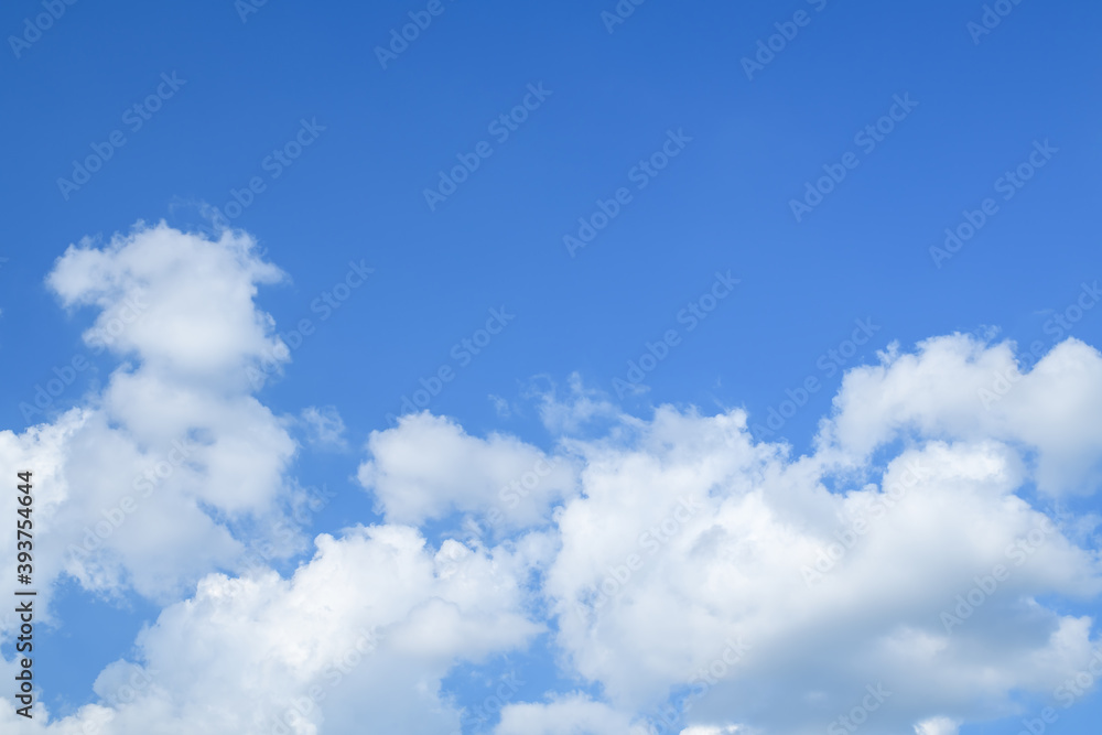 Fototapeta premium White clouds on blue sky