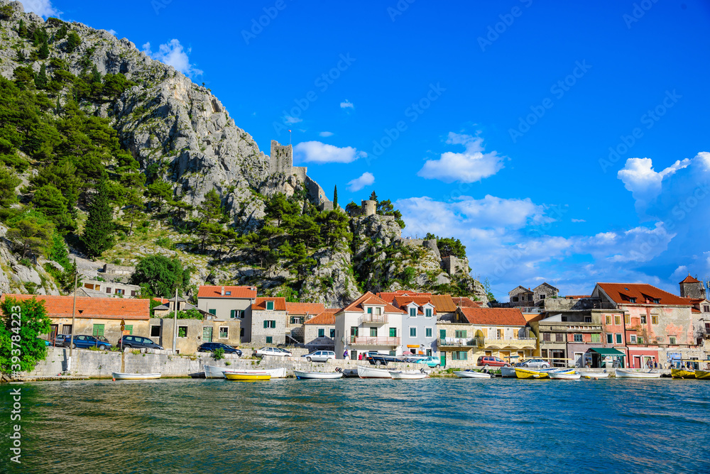 View of the Cetina river and the ancient Mirabella fortress in the town of Omis.