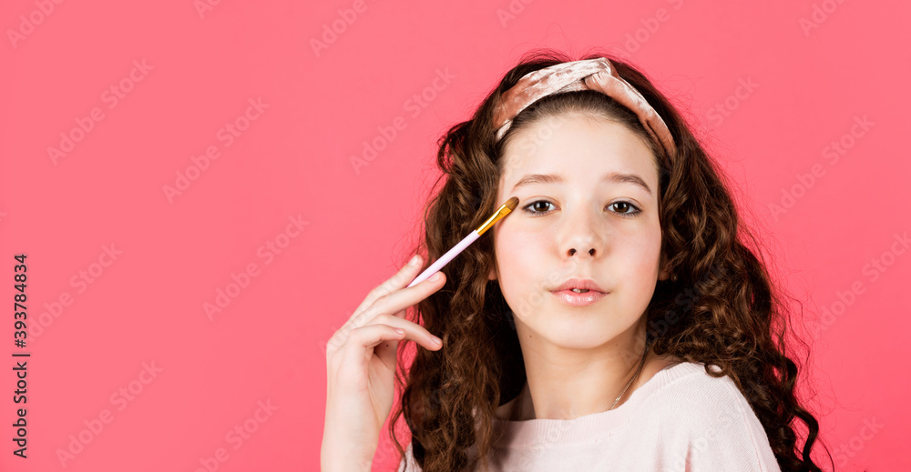 small girl with long curly hair. party with cosmetic. relax and having fun. small girl in beauty salon. little girl in retro fashion headscarf. makeup for kid. happy childrens day. copy space small girl with long curly hair. party with cosmetic. relax and having fun. small girl in beauty salon. little girl in retro fashion headscarf. makeup for kid. happy childrens day. copy space