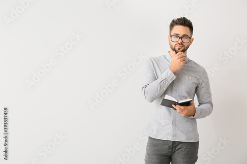 Portrait of male psychologi...