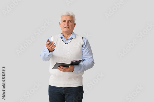 Senior male psychologist on...
