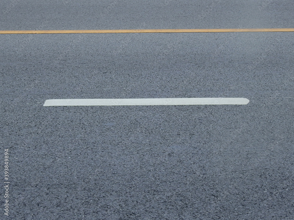 asphalt road with line of lane texture
