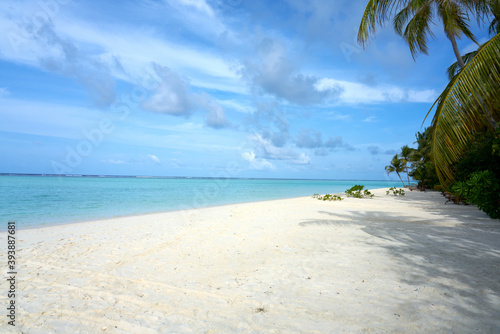 Fototapeta Naklejka Na Ścianę i Meble -  Panorama of tropical beach Malediven 
