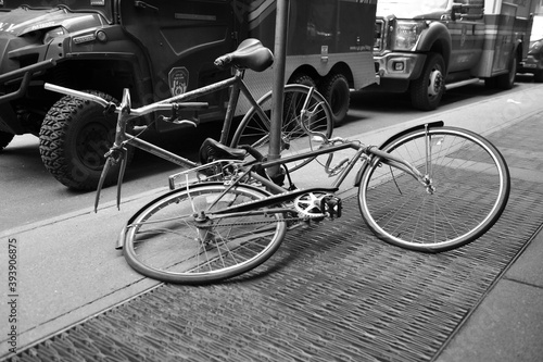 Abandoned Bike 