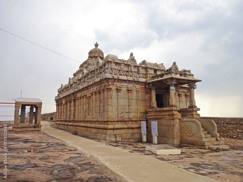 Chandragiri hill temple complex at Shravanabelagola,karnataka Chandragiri hill temple complex at Shravanabelagola,karnataka