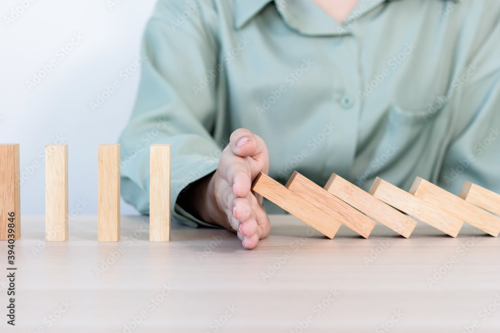 Wooden blocks and ideas for business growth To advance to the highest point. Wooden blocks and ideas for business growth To advance to the highest point.