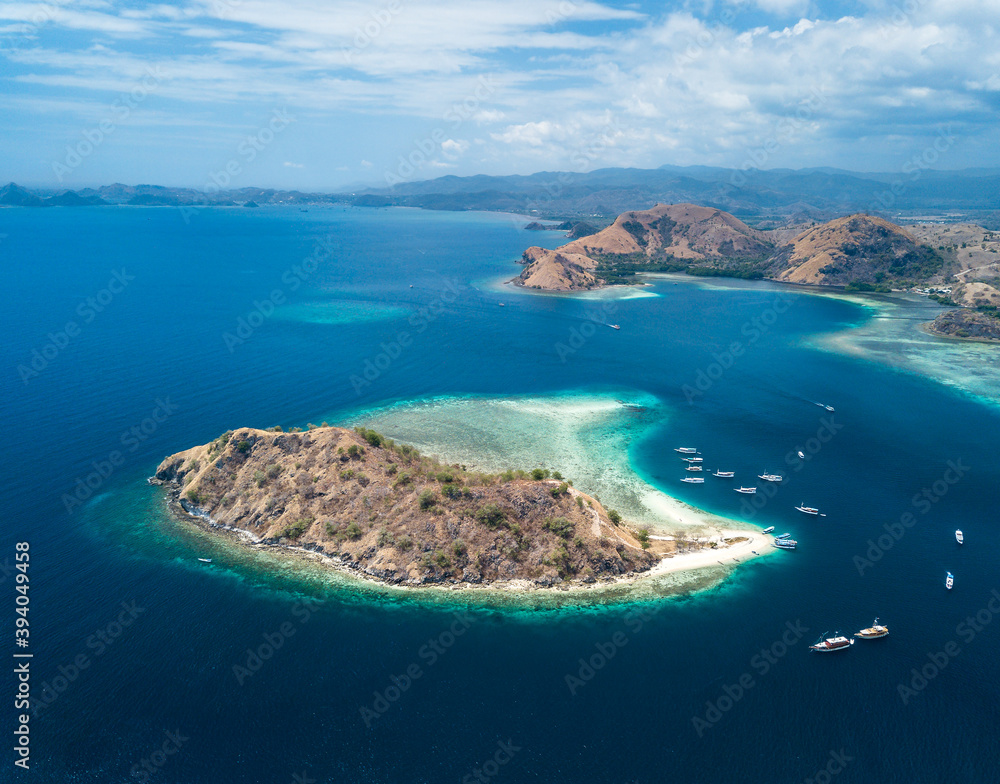 Φωτογραφία Kelor Island Drone view in Labuan Bajo, Komodo, East Nusa Tenggara, Indonesia