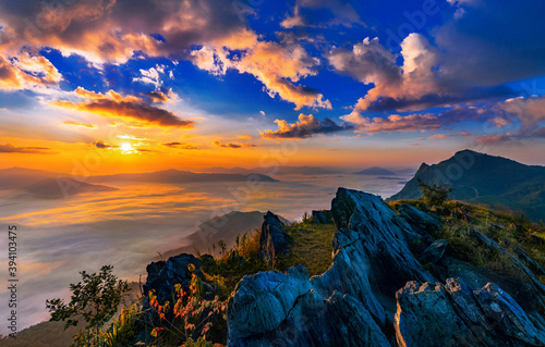 Fényképezés Sunrise and misty at Doi Phatang viewpoint, Chiangrai province, Thailand