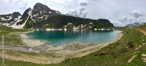 Fototapeta Naklejka Na Ścianę i Meble -  Panoramic view of an alpine lake in Formazza valley, Italy 