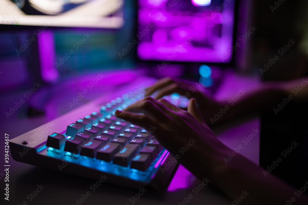 Gamer girl playing on the computer, at home. Gamer girl playing on the computer, at home.