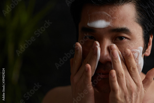 Wallpaper Mural Skincare man home Torontodigital.ca