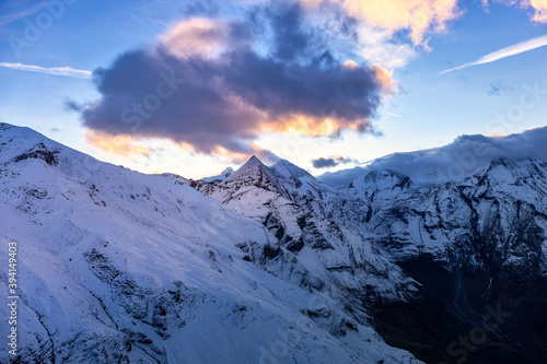 Gro  glockner-Hochalpenstra  e on a sunny day in fall