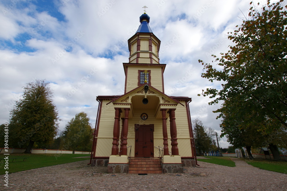 Fototapeta premium Orthodox Church of St. Apostle James Alphaeus in Łosinka