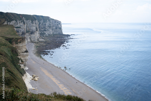 Plage d'Antifer ou plage du Tilleul près d'Etretat photo