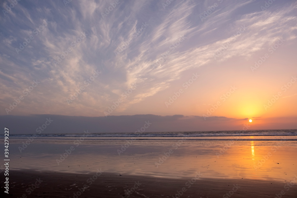 Sonnenuntergang am Strand von Agadir, Marokko