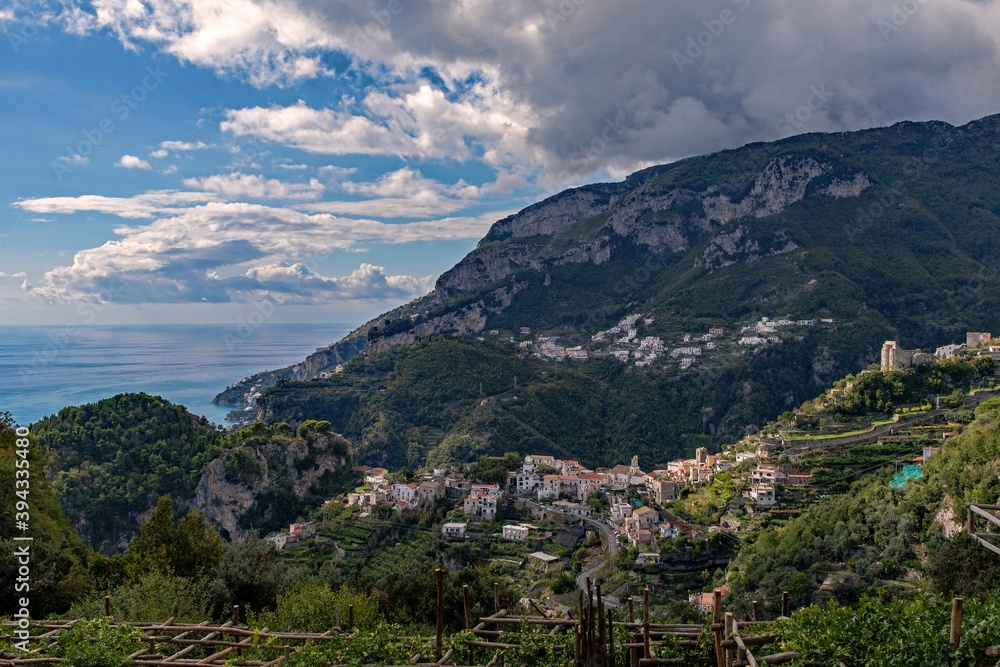 Die Amalfiküste bei Ravello in Kampanien, Italien 