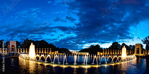 Washington DC - National WWII Memorial at night