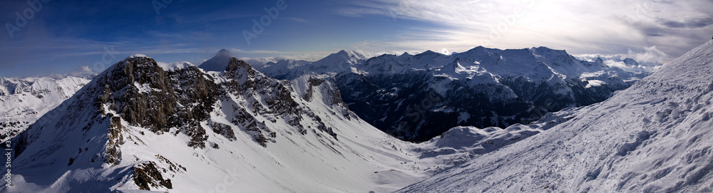 Panorama view from Gamsleitenspitz in the Austrian resort of Obertauern