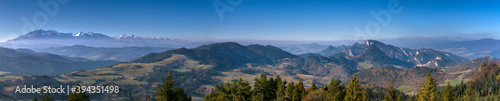 Panorama z Wysokiero Wierchu - Pieniny widok na Tatry i Pieniny