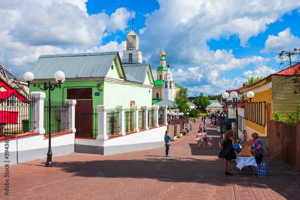 Ταπετσαρία Spasskaya pedestrian street in Vladimir, Russia