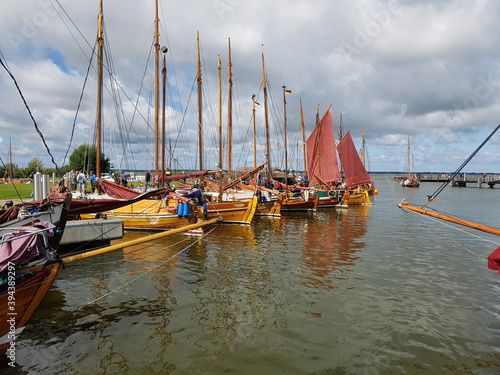 Zeesboot, Segelboot, Boddenlandschaft photo