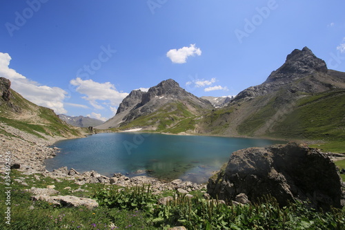 Montagne et lac Valloire
