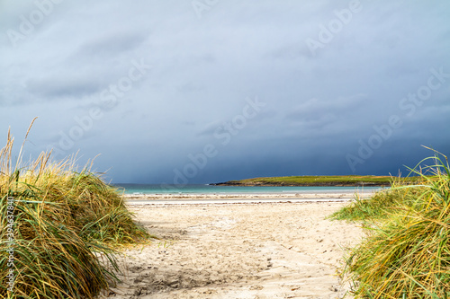 Fototapeta Naklejka Na Ścianę i Meble -  Narin Strand is a beautiful large blue flag beach in Portnoo, County Donegal - Ireland