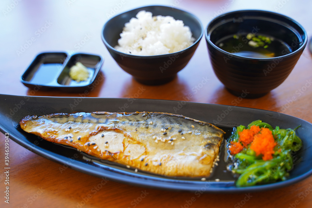 saba fish with soy sauce saba fish with soy sauce